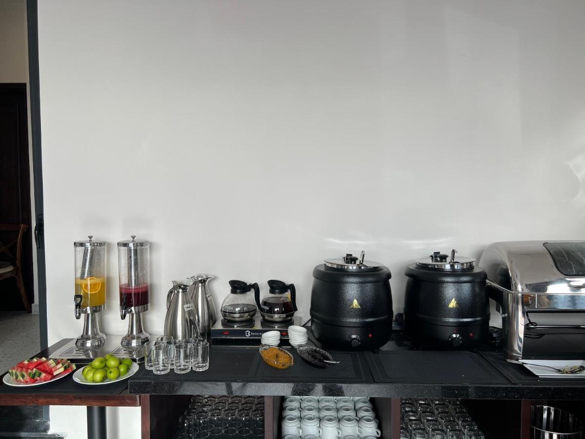 Khach San Lilac Hotel ダラット エクステリア 写真